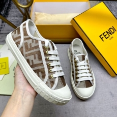 Fendi Low Shoes